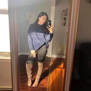 Meet your Posher, Angela